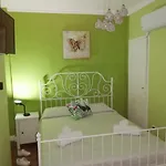 Chiaia 100
